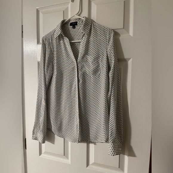 FREE w/bundle🙃 The Limited Heart Pattern Button-up size S - Picture 1 of 8